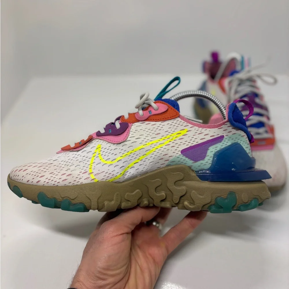 Nike React Vision DMSX Chunky Sneakers Women’s 8.5 Neon Pastel